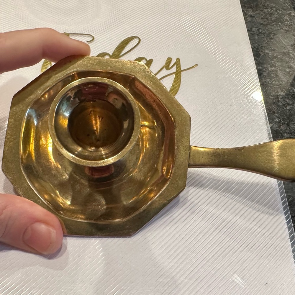 Single brass taper candlestick holder - Picture 2 of 6